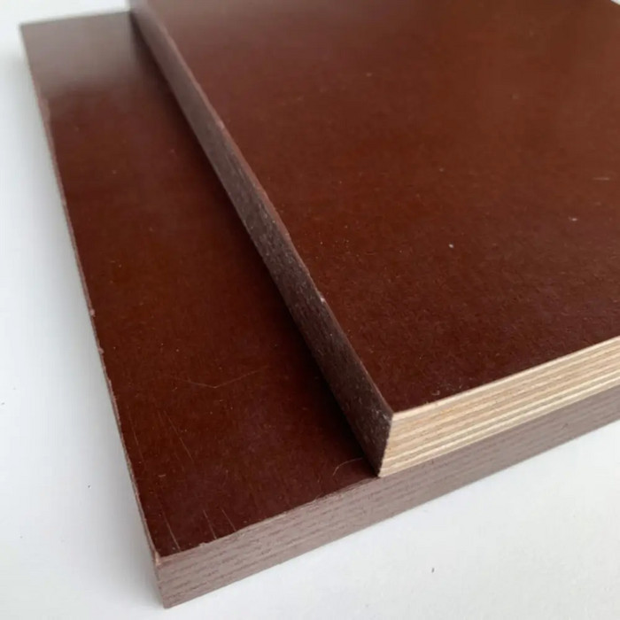 Ламинированная фанера СВЕЗА сорт 3/3 27х1220х2440 мм